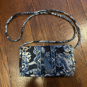 Gently used paisley Vera Bradley Cross Body Wallet/Purse with strap